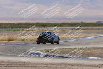 media/Oct-04-2025-OnGrid (Sat) [[44bd565ffa]]/Yellow Group/Grapevine/